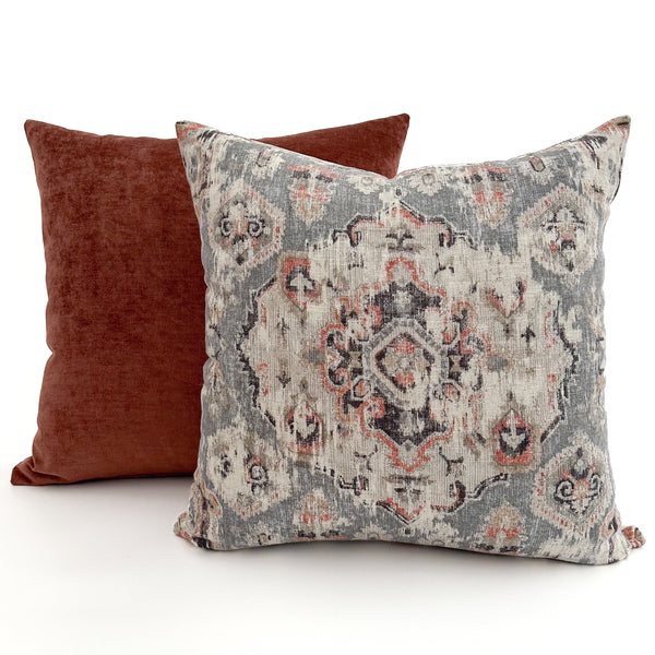 Holly Linen Pillow Cover