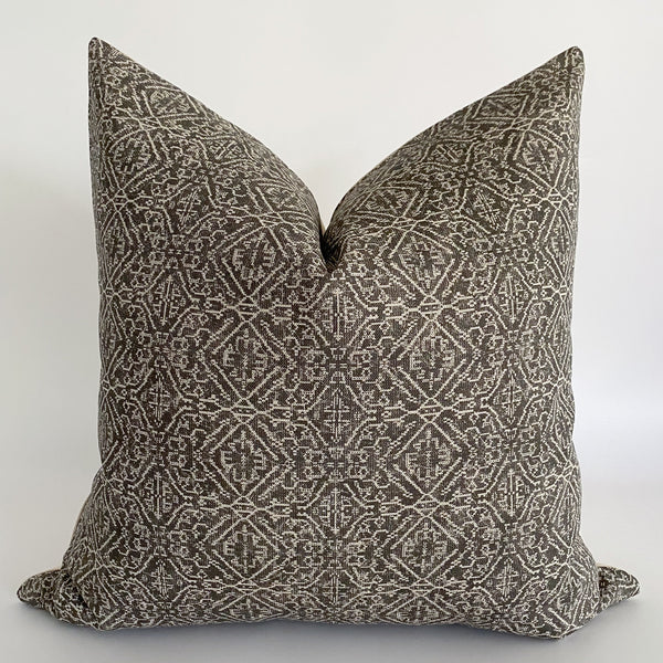 Serene Pillow Cover Set
