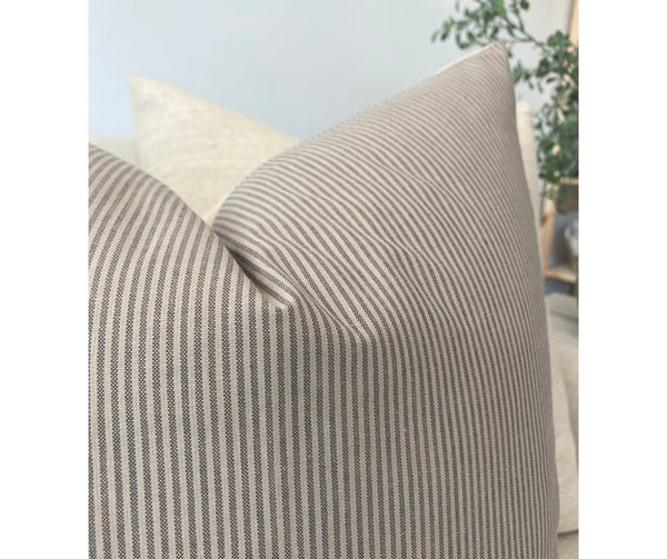 Maro Gray Pillow Cover