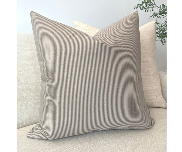 Maro Gray Pillow Cover