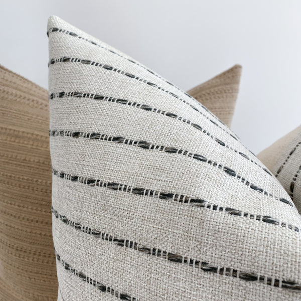 Eloa Gray & White Pillow Cover