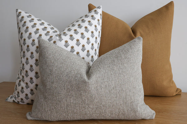 Daffodil Block Print Pillow Cover