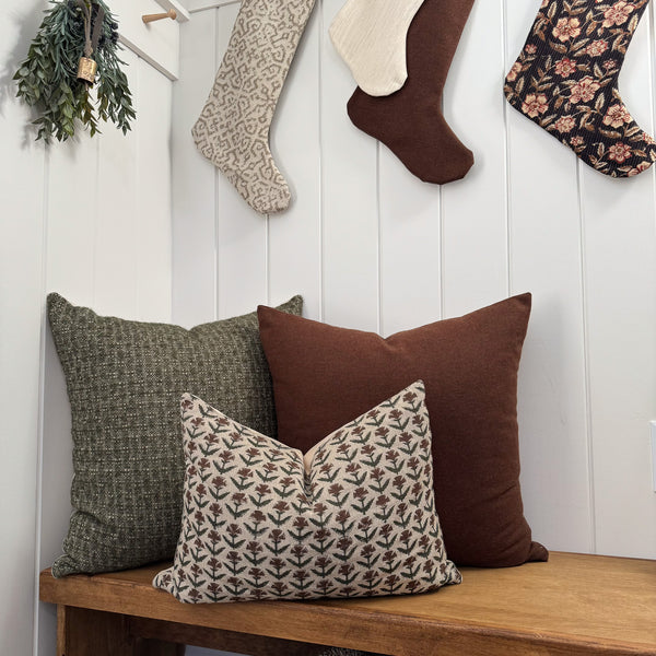 Cottage Christmas Pillow Cover Set