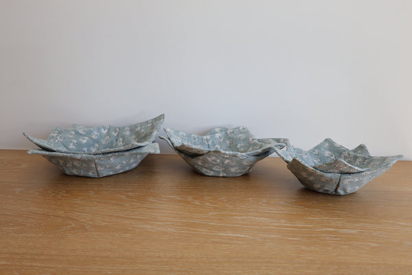 Gift Bundle 'Wooden Serving Tray, Bowl Cozy Set of 6, & Mini Clay Teapot