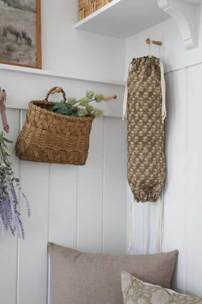 Cloth Grocery Bag Holder 'Heirloom Floral Brown Linen Block Print'