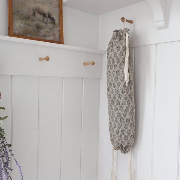 Cloth Grocery Bag Holder 'Beloved Linen Block Print'