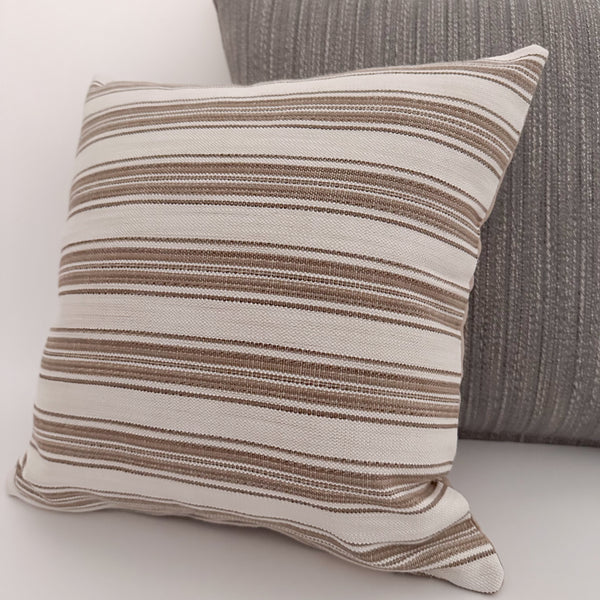 Bobbie Brown Outdoor Pillow Cover (ON THE SHELF)
