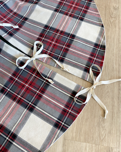 Red Plaid Christmas Tree Skirt