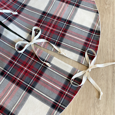 Red Plaid Christmas Tree Skirt