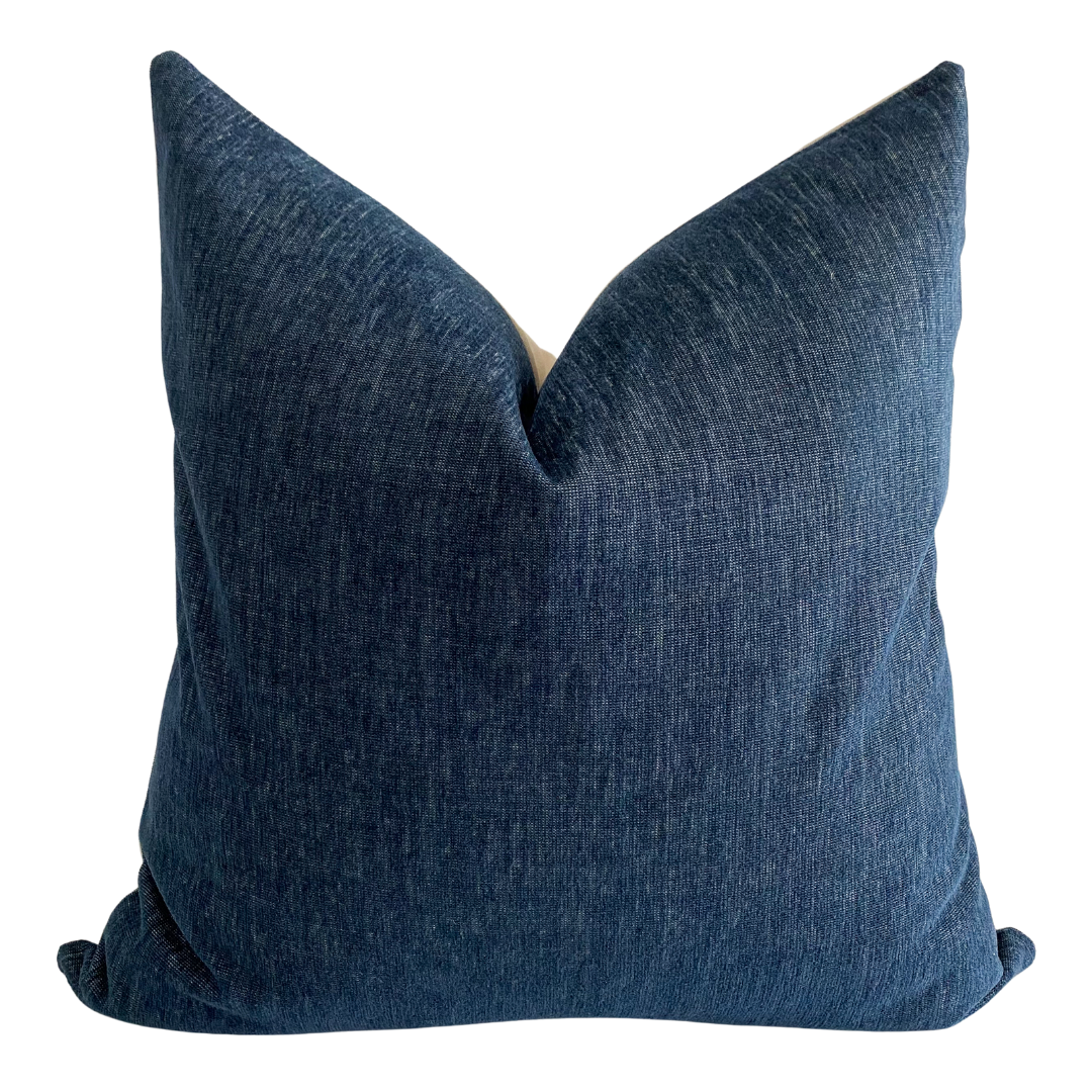 Sea blue throw 2024 pillows
