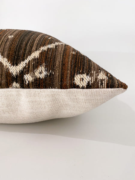 Mountain Lodge Pillow Cover (ON THE SHELF)