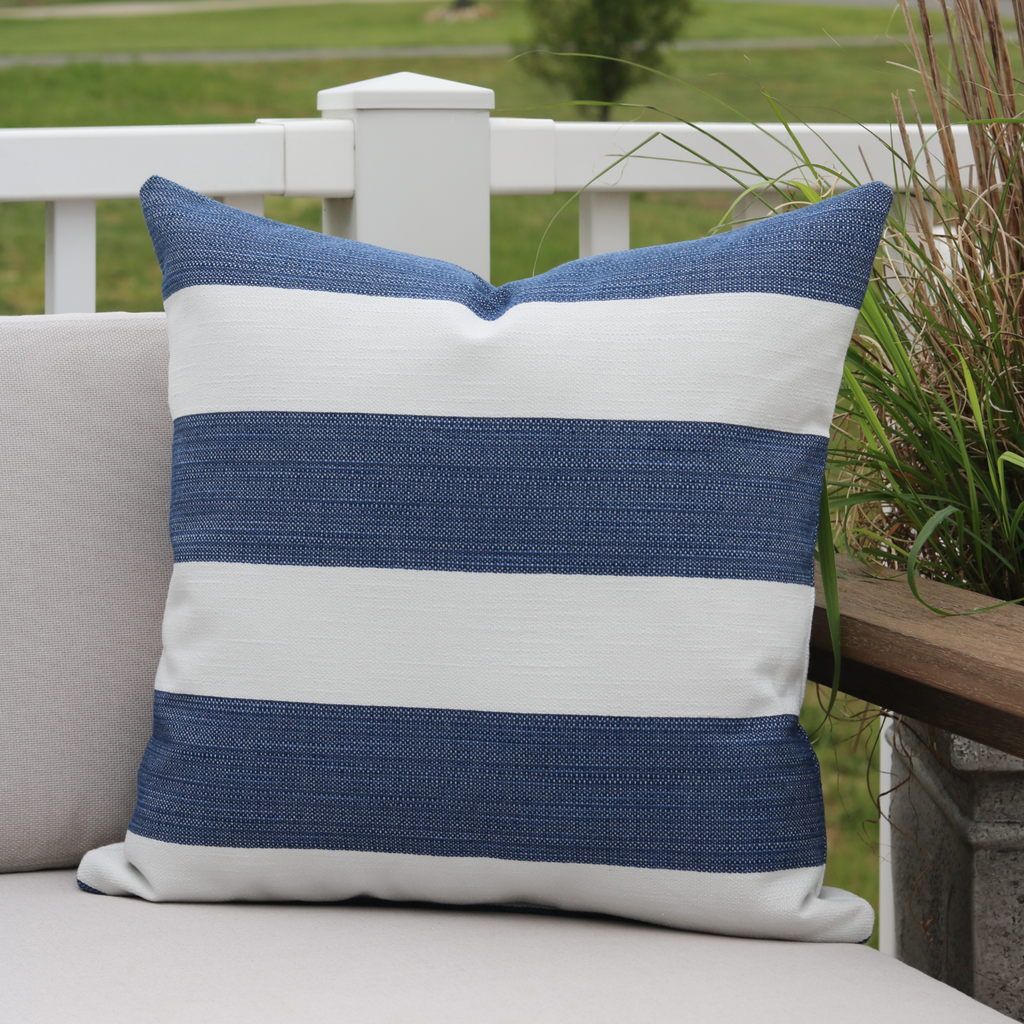 Outdoor sales pillows blue